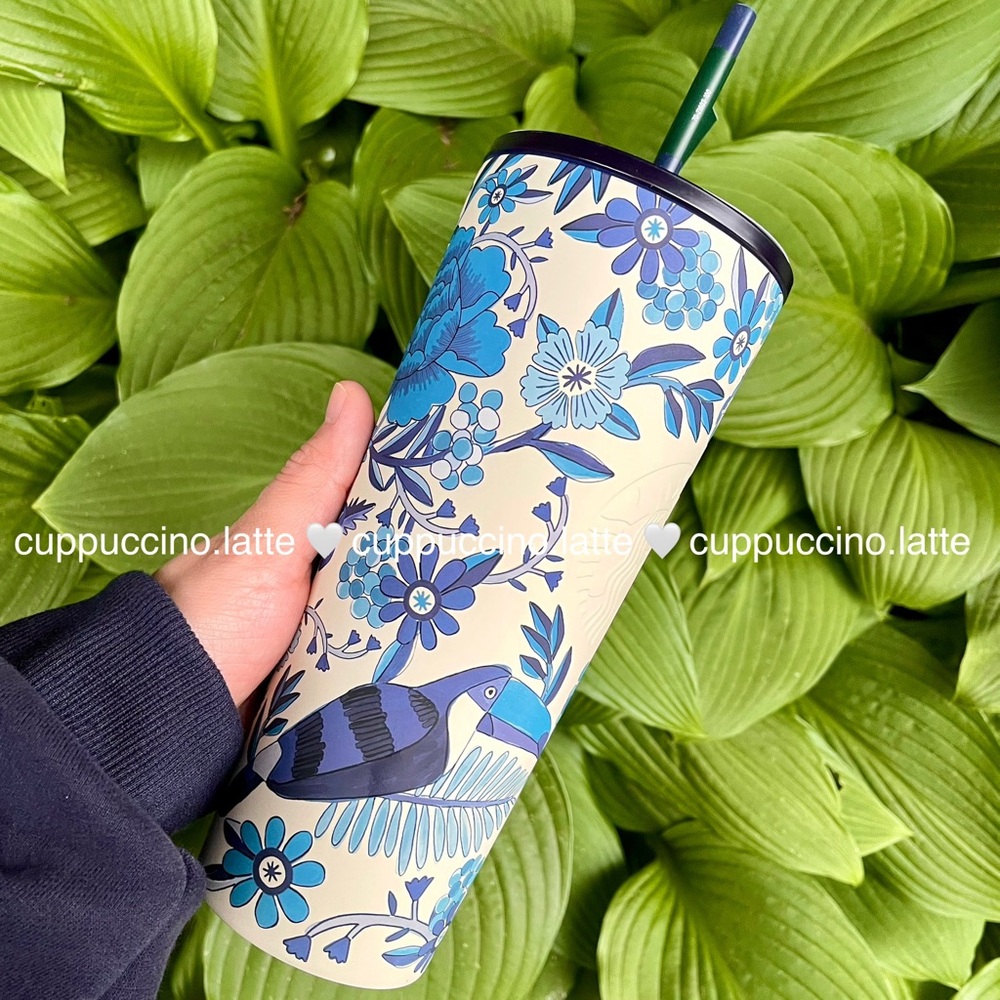 NWT🌴Starbucks x Farm Rio ‘Lenco Azulejo’ Blue & White Shades Tropical SS Tumbler - Picture 2 of 9
